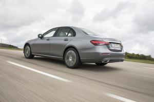 Mercedes-Benz E300 de 4Matic Avantgarde Line 2020 года  (WW)